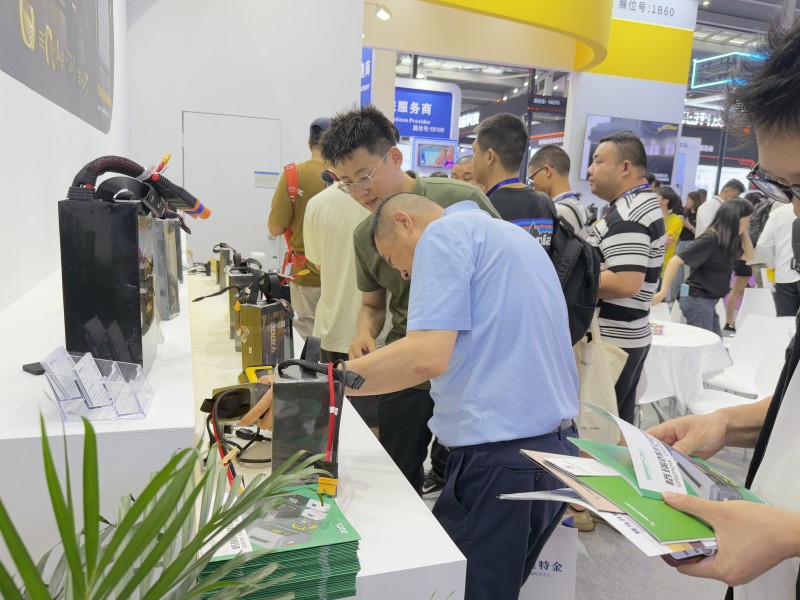 Tattu团队热情接待