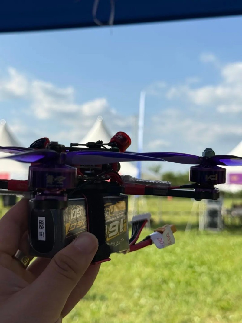 Tattu R-LINE V6.0电池